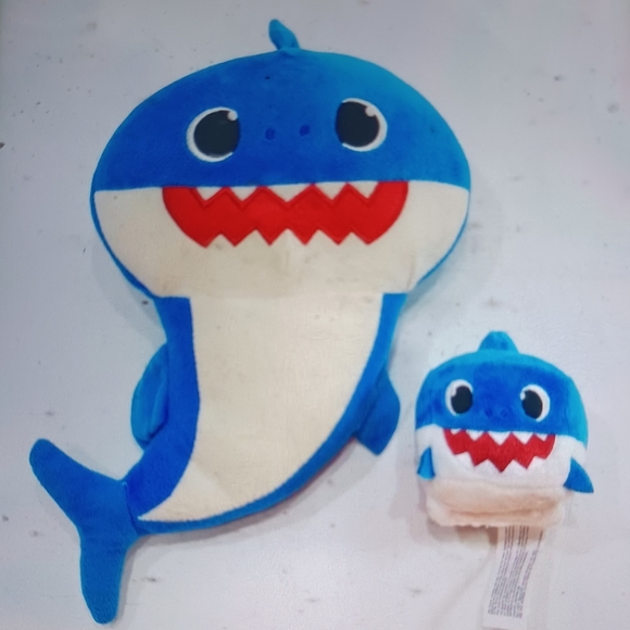 Wowwee | Toys | Baby Shark Daddy Shark Plush | Poshmark